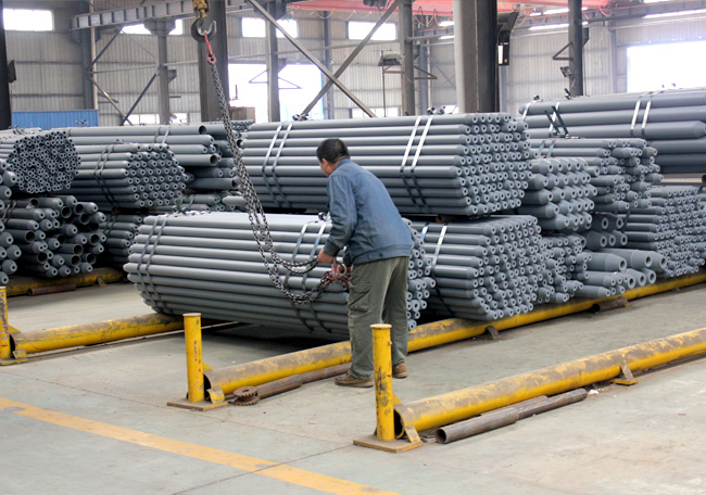 螺栓球網(wǎng)架桿件...